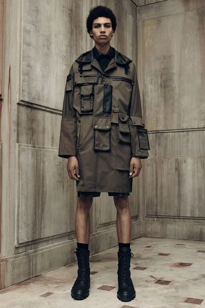 Look 3
